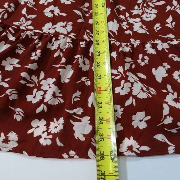 Dokotoo Women Red Floral Dress Size M Long Sleeve Low V-Neck Smocked Waist - Picture 13 of 13